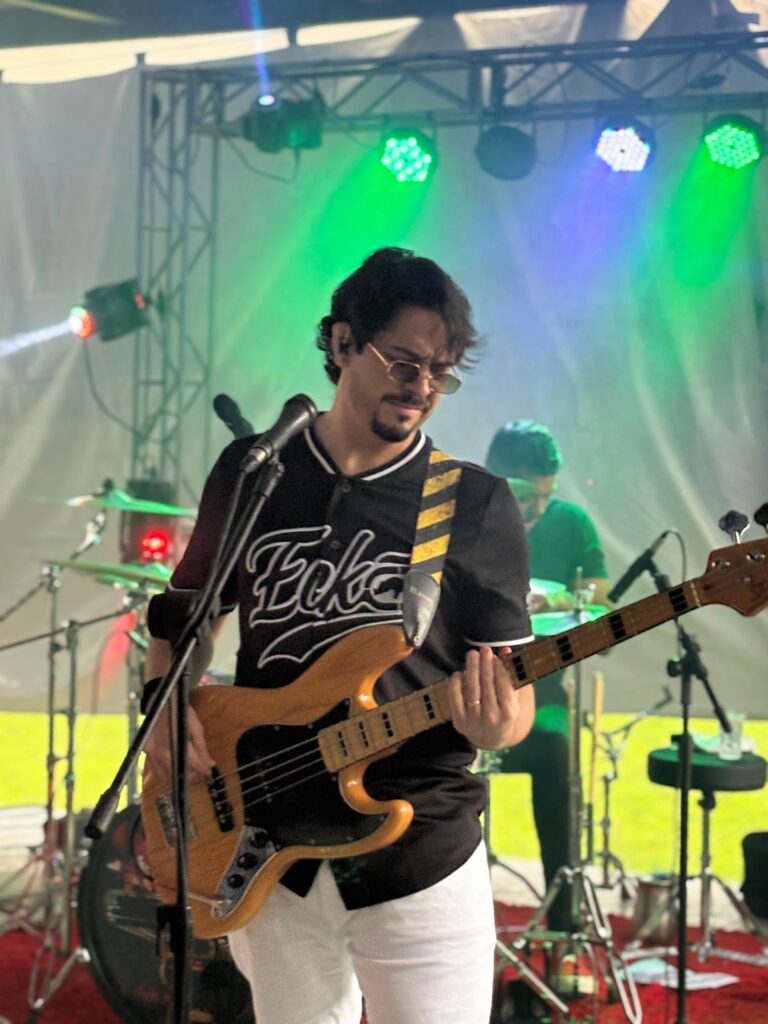 eeaaae79-abe4-48bd-ad46-71631e3c12f6